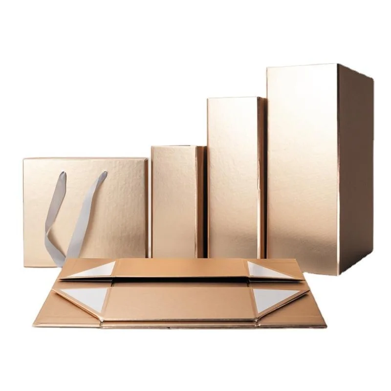 持ち運びに便利な折りたたみギフトボックス